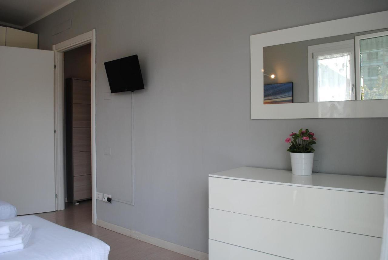 Bnbook - Metropolitan Expo Flat 4 Rho Buitenkant foto