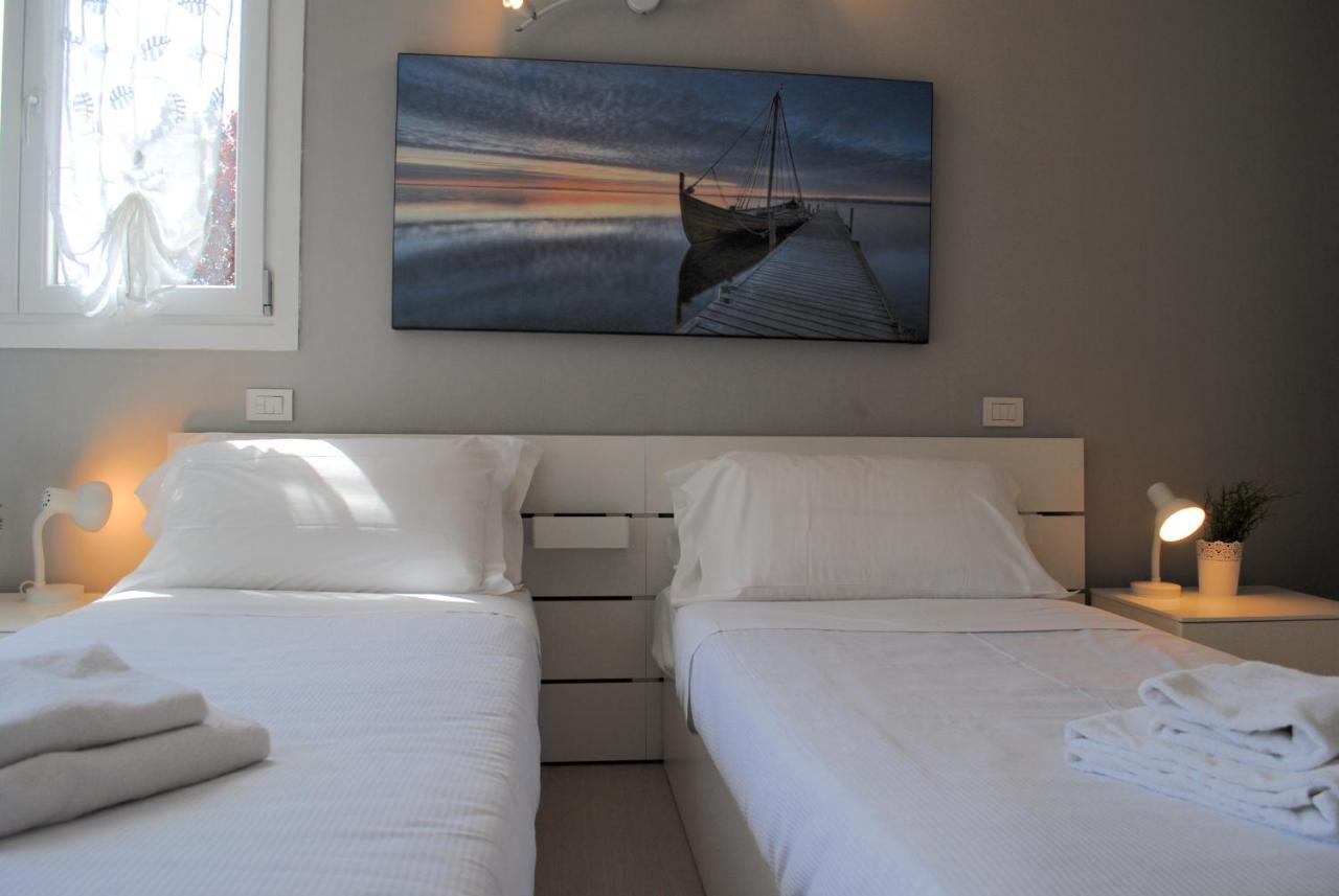 Bnbook - Metropolitan Expo Flat 4 Rho Buitenkant foto